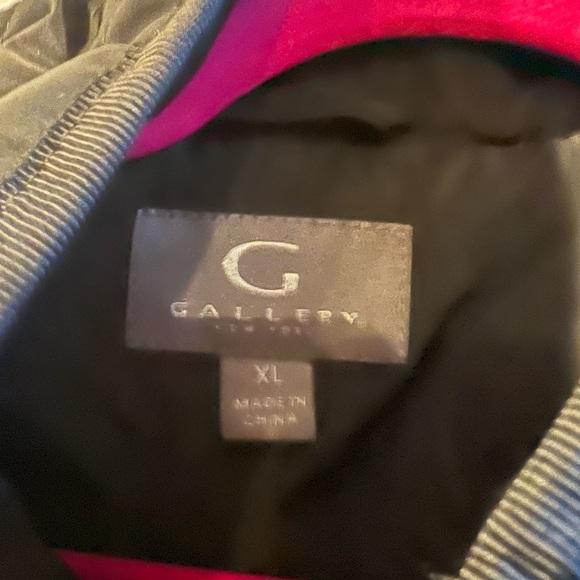 Women’s Gallery XL Black Winter Coat/Jacket Great Condition Lightweight - Picture 3 of 3